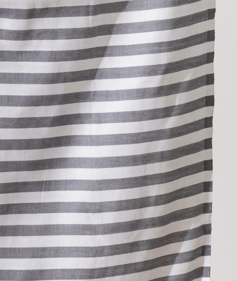 Serviette de plage Résistante au sable et Séchage rapide - Rayures Gris